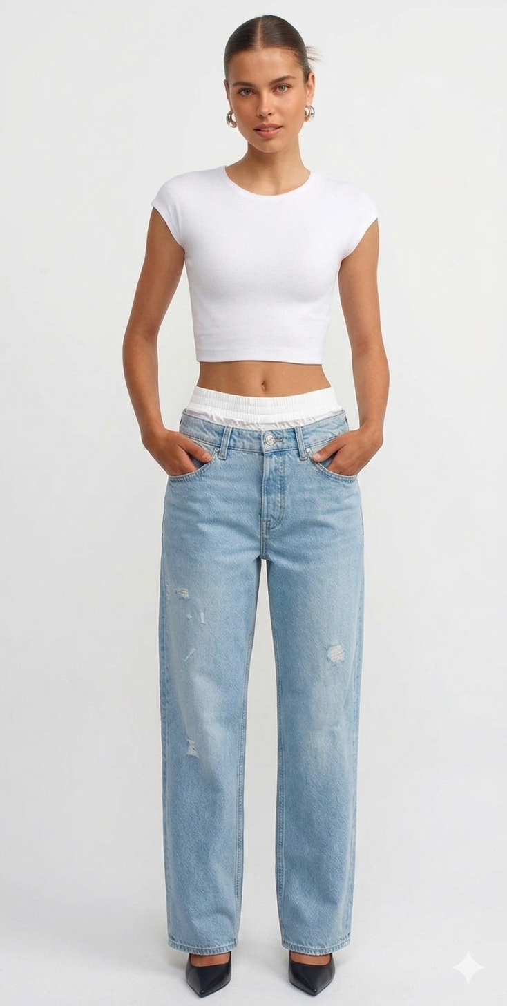 Classic Light-Wash Wide-Leg Denim Jeans