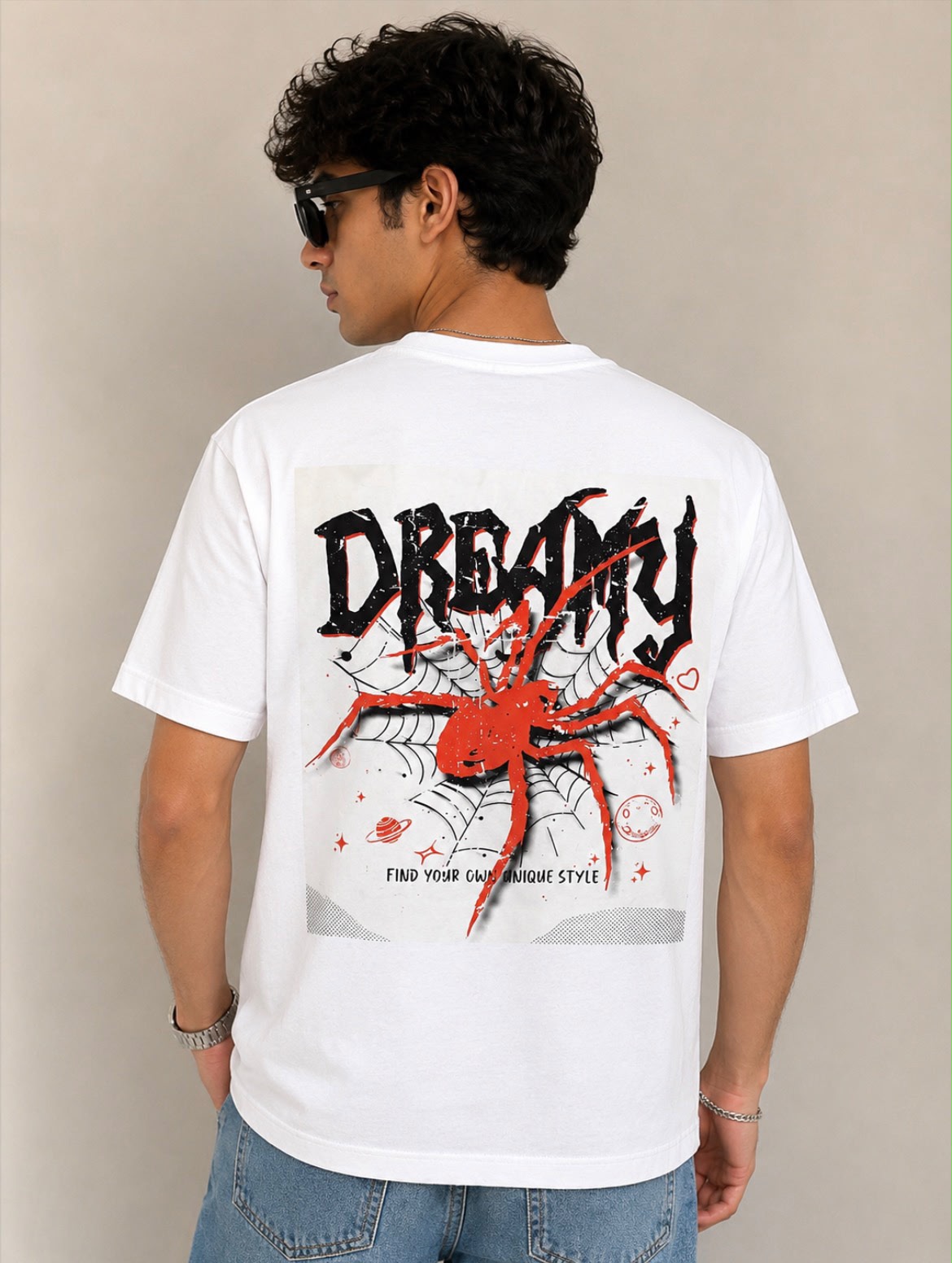 Dream Spider Graphic Oversized Tee – White